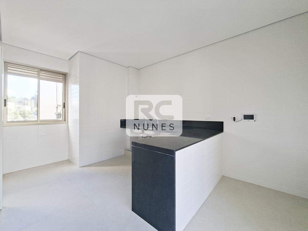 Apartamento à venda no Cruzeiro: 