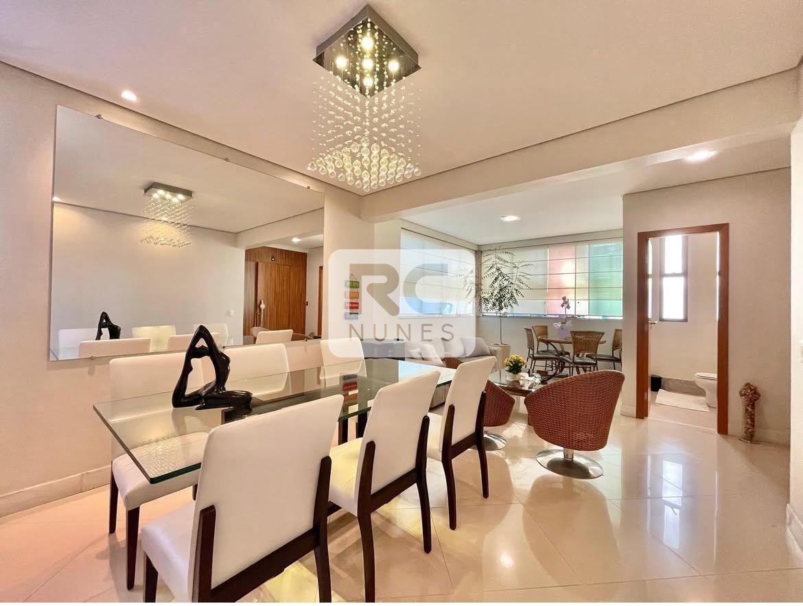 Apartamento à venda no Carmo: 