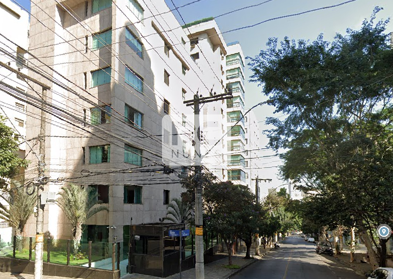 Apartamento à venda no Carmo: 