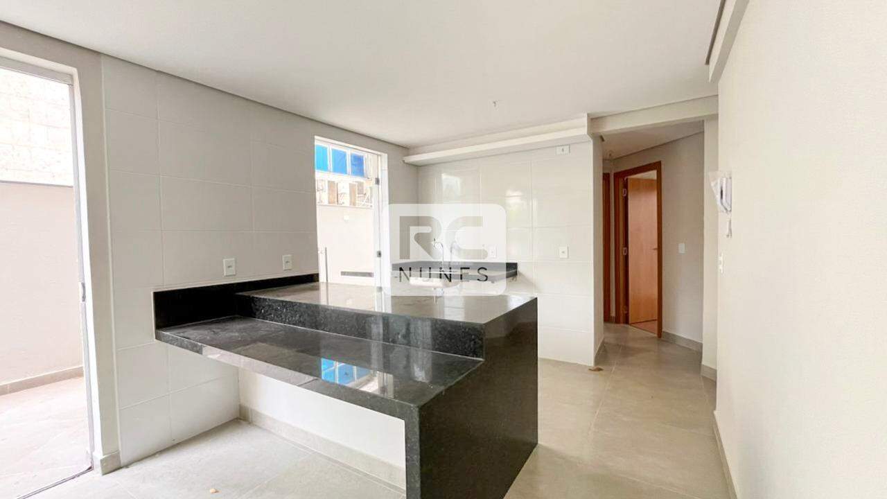 Apartamento à venda no Funcionários: 