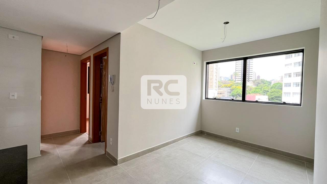 Apartamento à venda no Funcionários: 