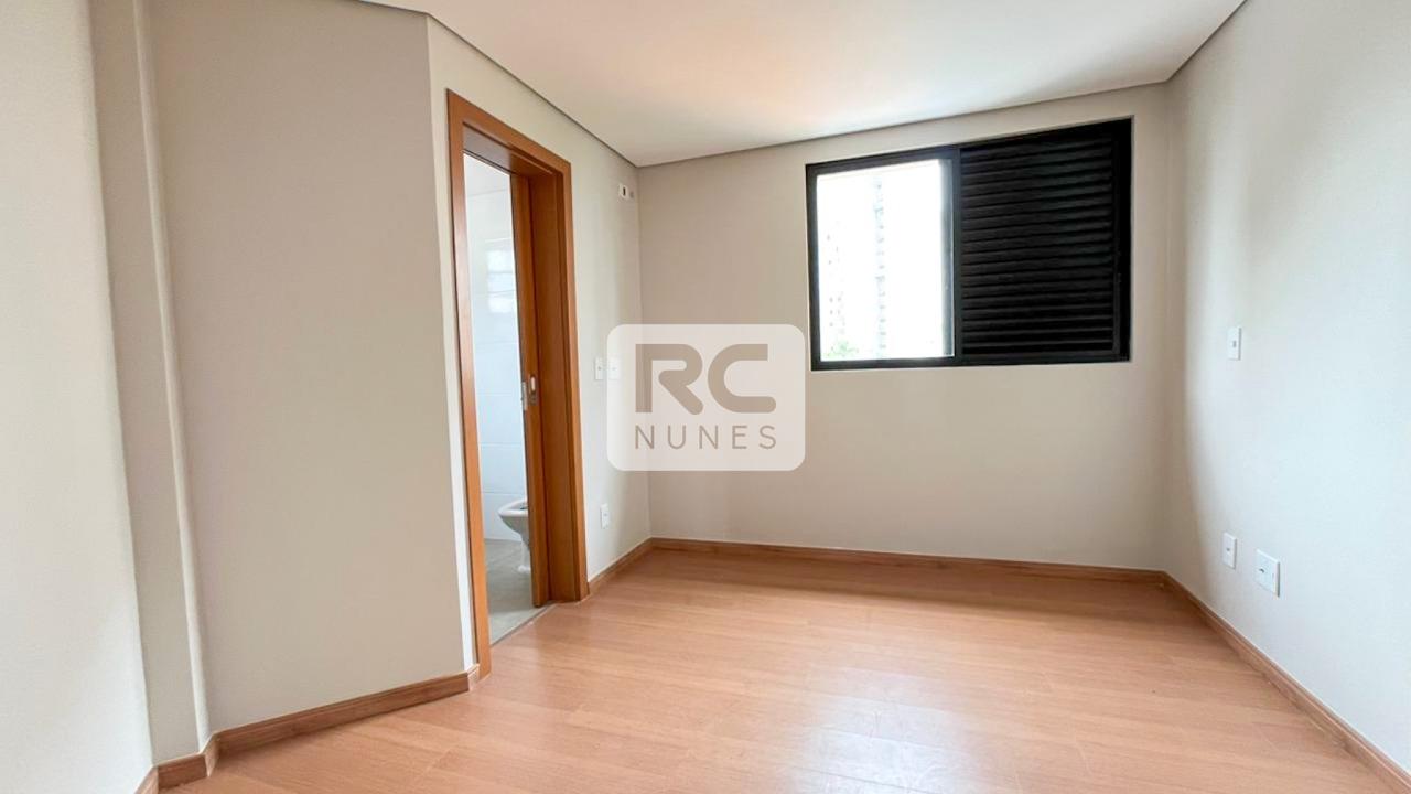 Cobertura à venda no Funcionários: 