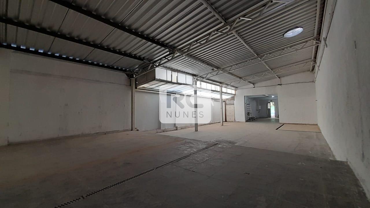 Casa comercial para aluguel no Santo Agostinho: 