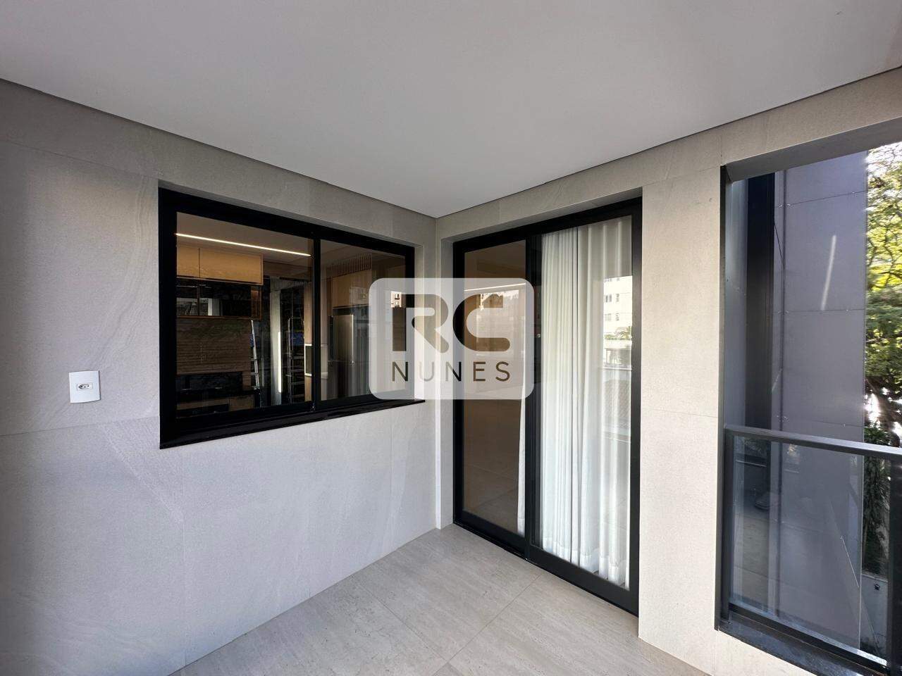 Apartamento à venda no Carmo: 