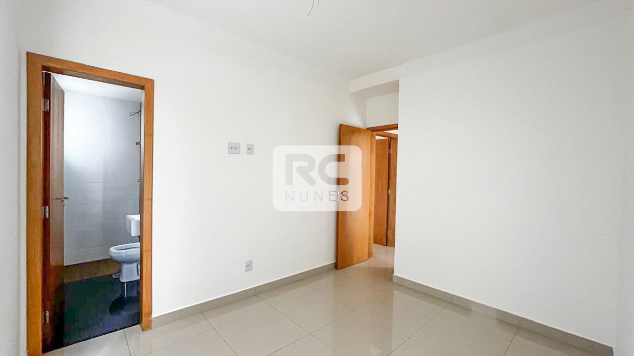 Apartamento à venda no Vila Paris: 