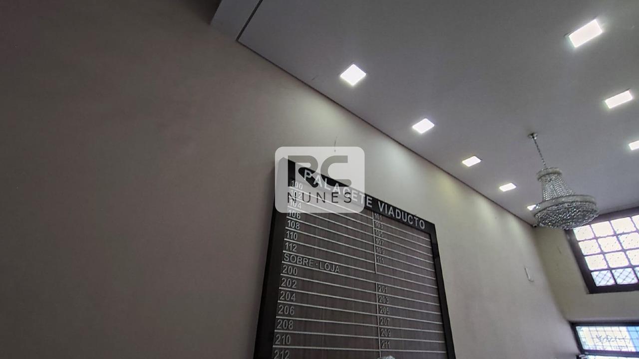 Prédio para aluguel no Centro: 