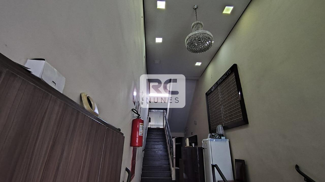 Prédio para aluguel no Centro: 