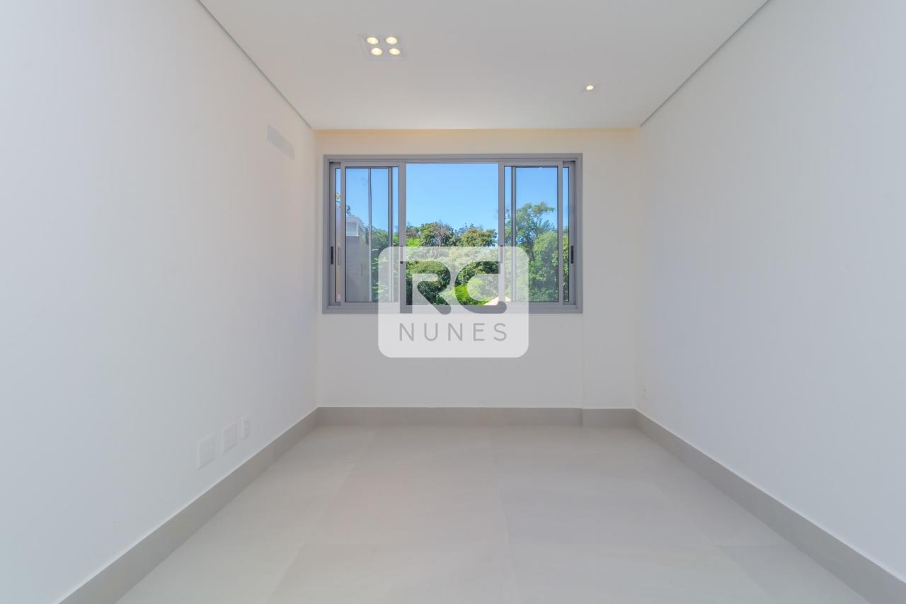 Apartamento para aluguel no Sagrada Família: 