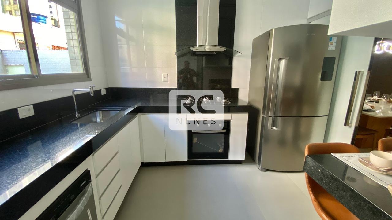 Área privativa à venda no Gutierrez: 