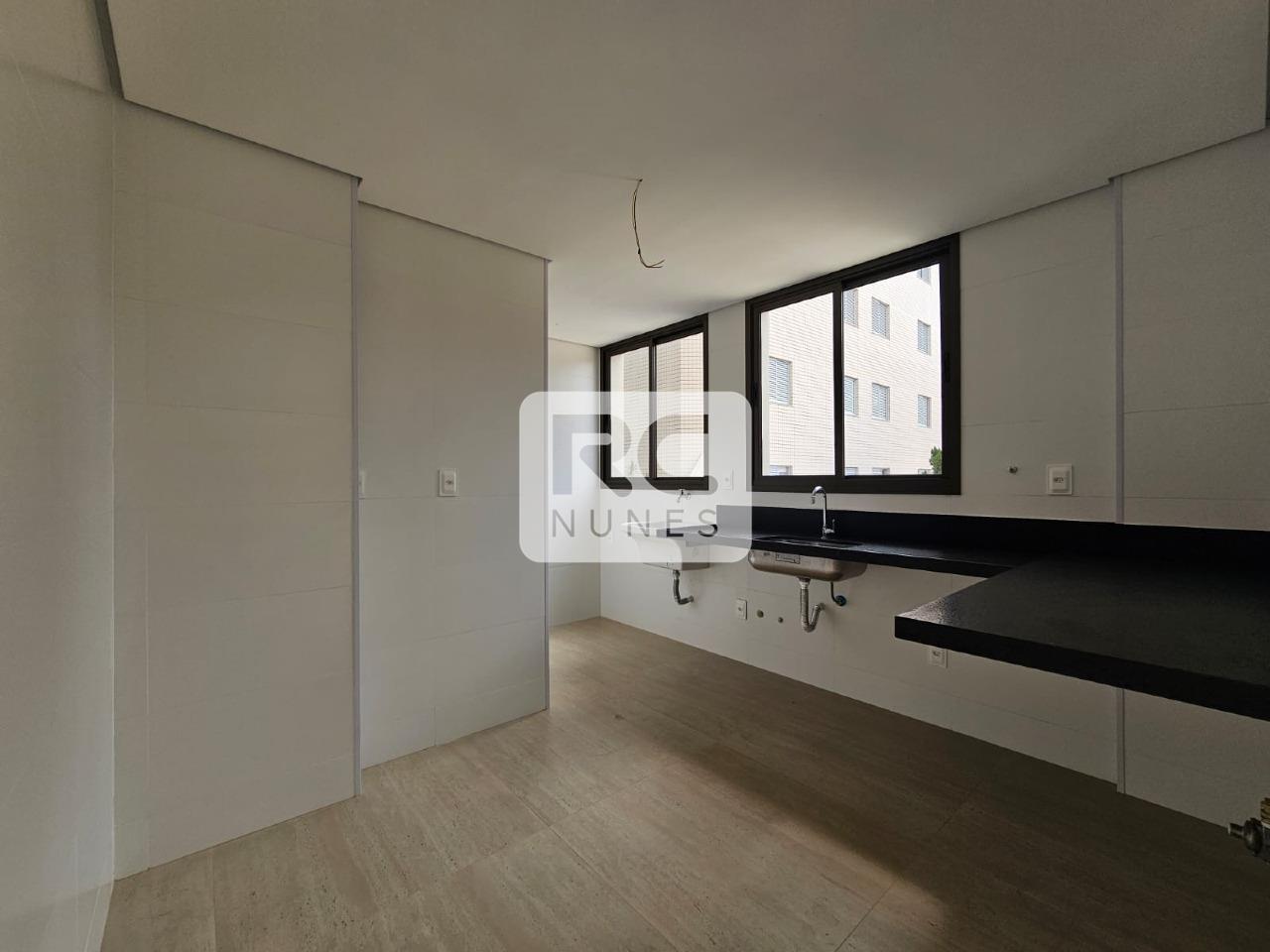 Apartamento à venda no Funcionários: 