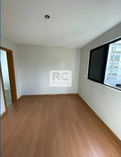 Apartamento à venda no Santo Antônio: 