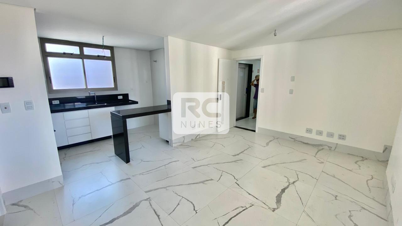 Cobertura à venda no Santo Agostinho: 