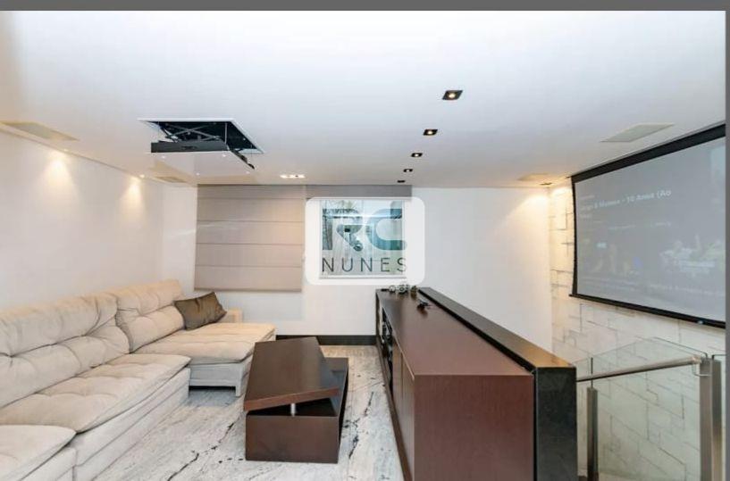 Cobertura à venda no Coração de Jesus: 