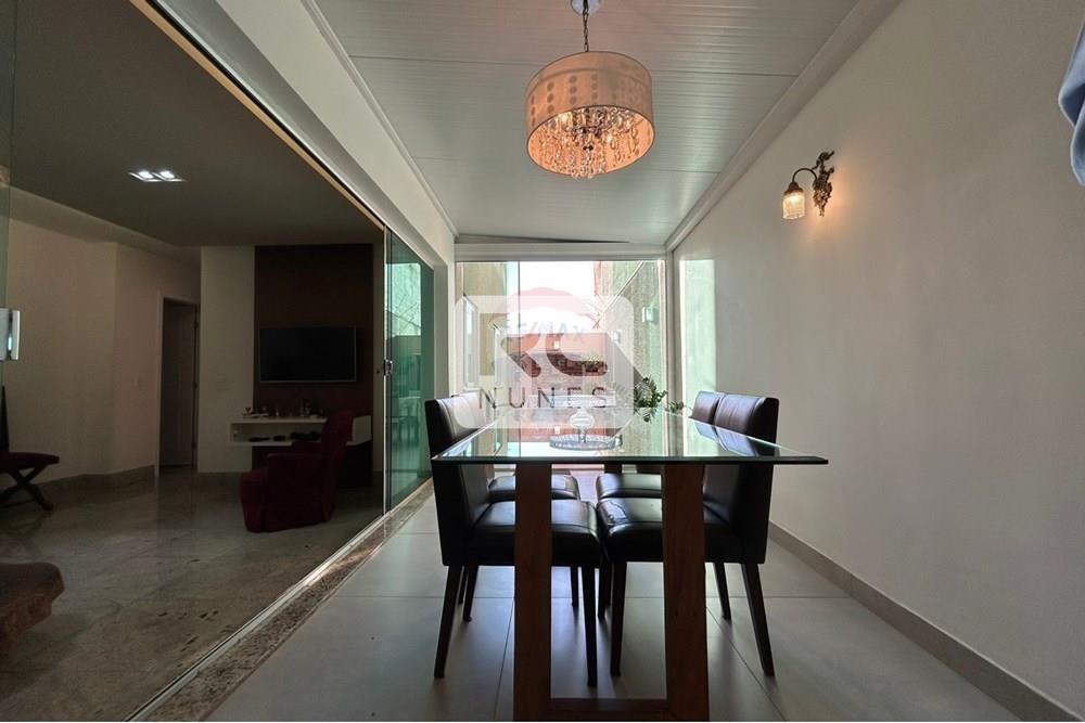 Área privativa à venda no Serra: 