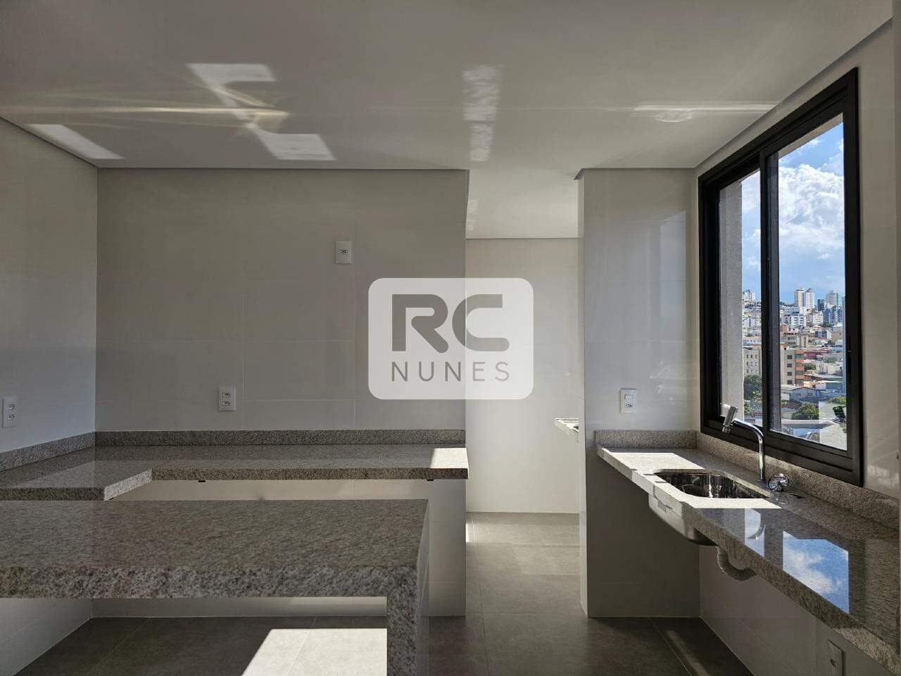 Apartamento à venda no Prado: 