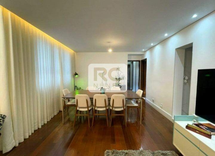 Apartamento à venda no Vila Paris: 