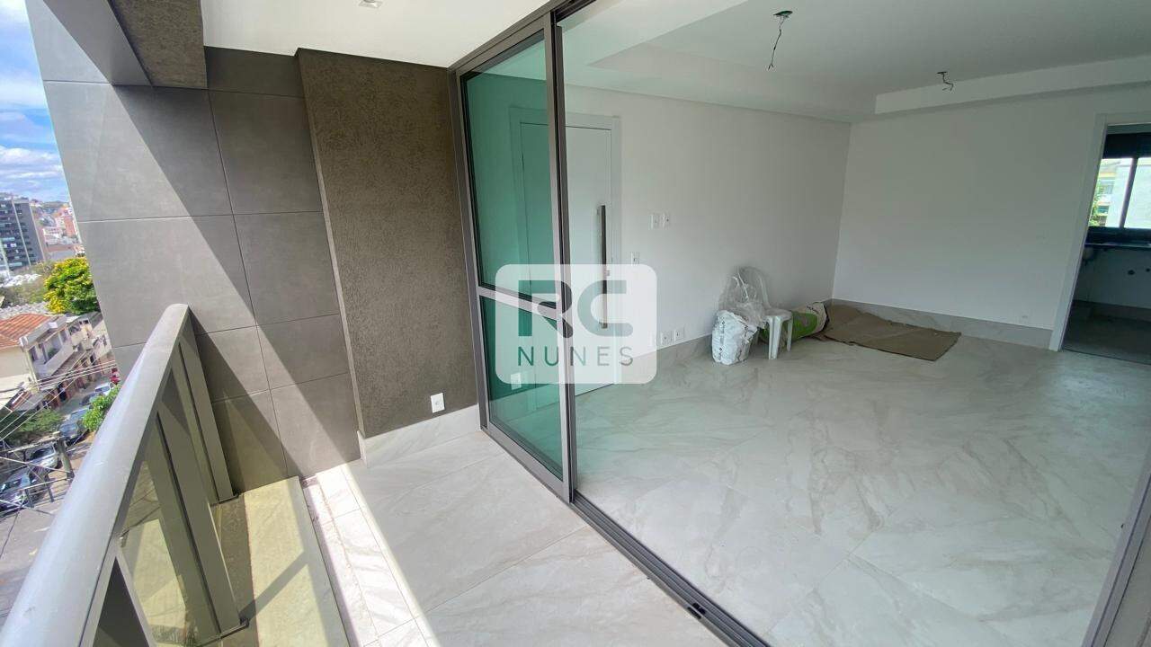 Apartamento à venda no Cruzeiro: 