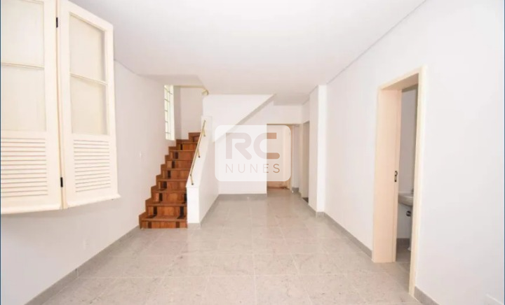 Casa para aluguel no Lourdes: 