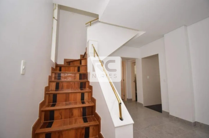 Casa para aluguel no Lourdes: 