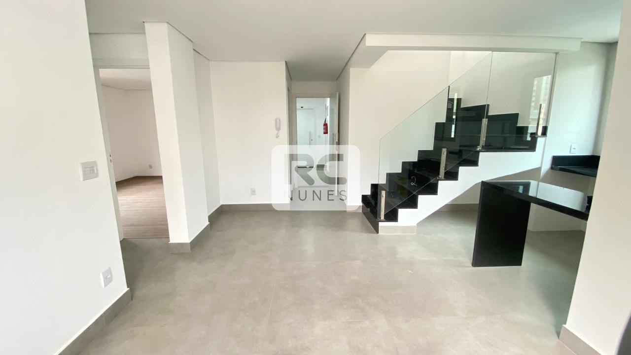 Apartamento à venda no Carmo: 