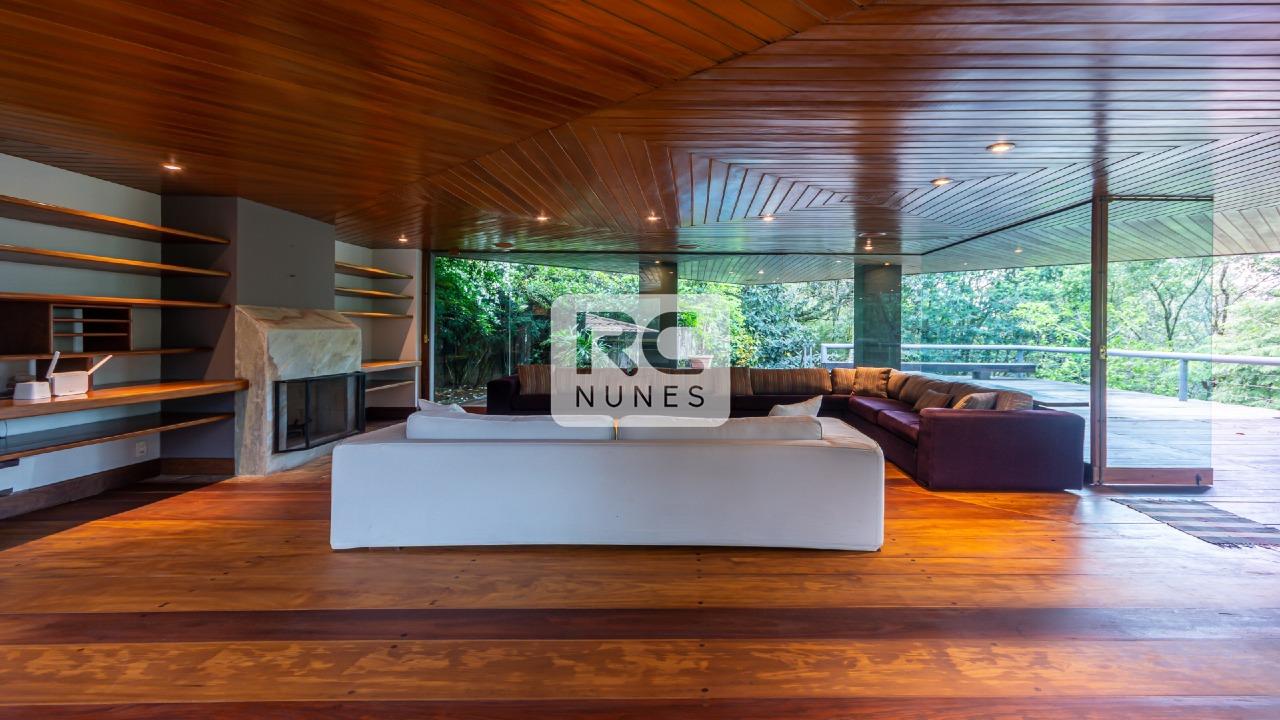 Casa em condomínio à venda no Estância Serrana: 