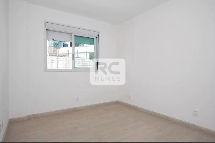 Apartamento à venda no Cruzeiro: 