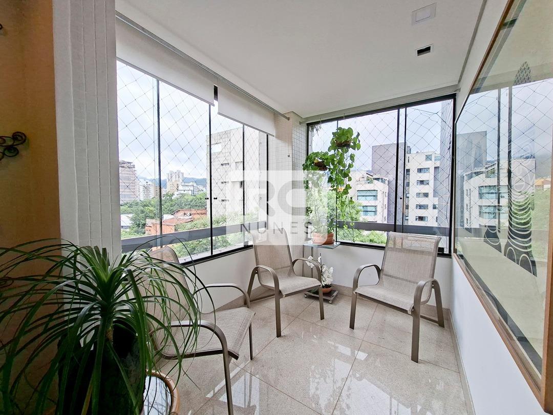 Cobertura à venda no Cruzeiro: 