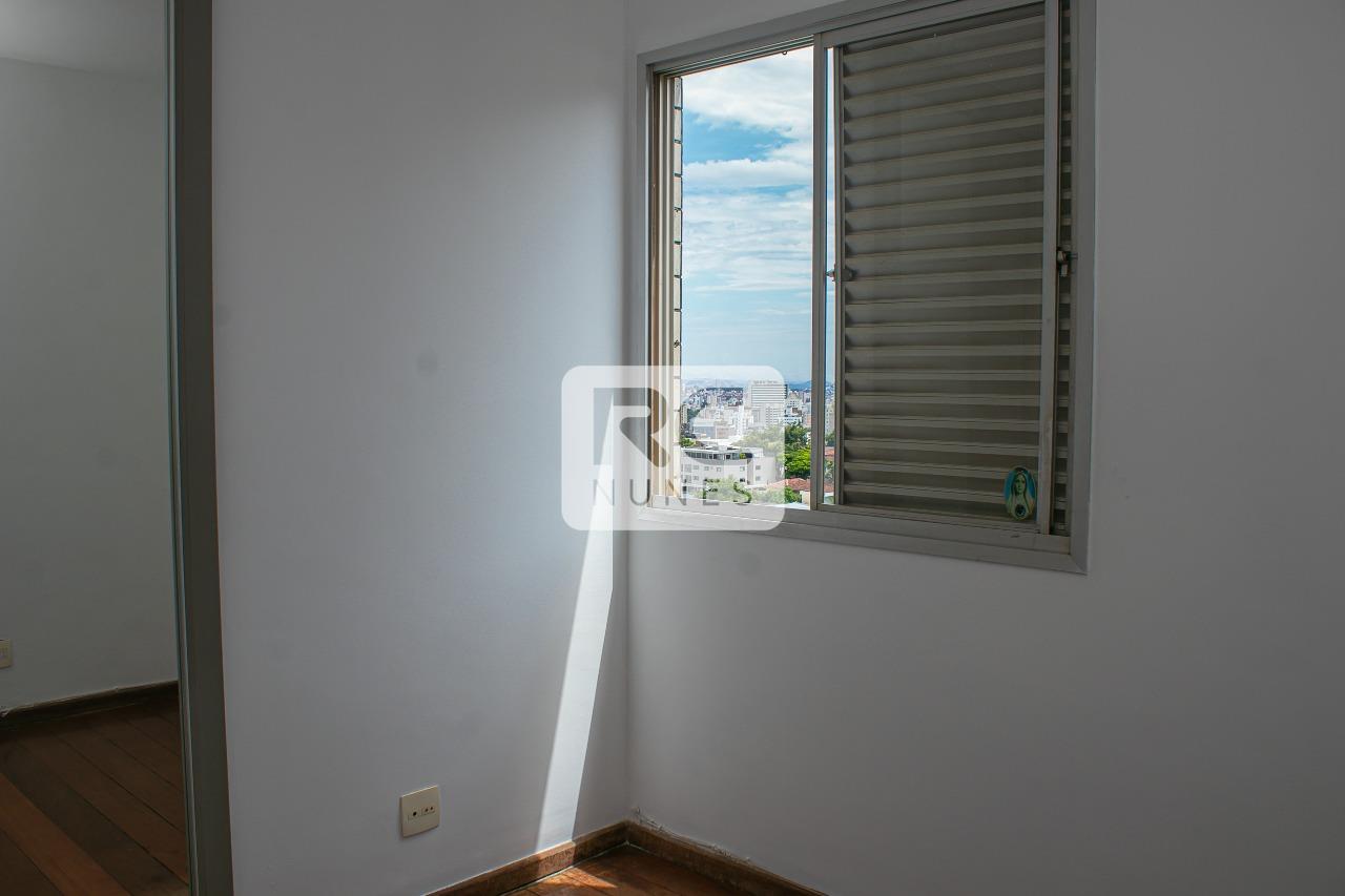 Apartamento à venda no Serra: 