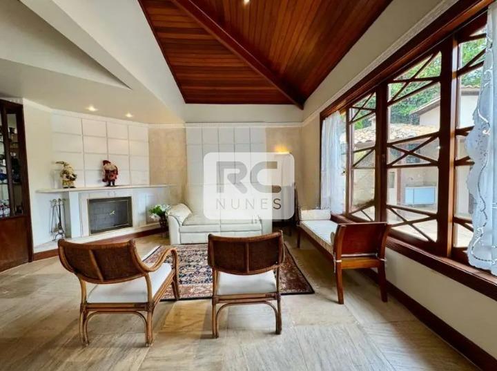 Casa à venda no Mangabeiras: 