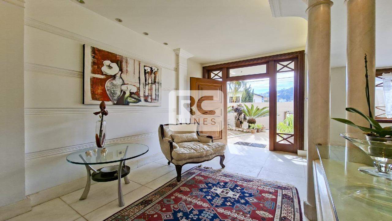 Casa à venda no Mangabeiras: 