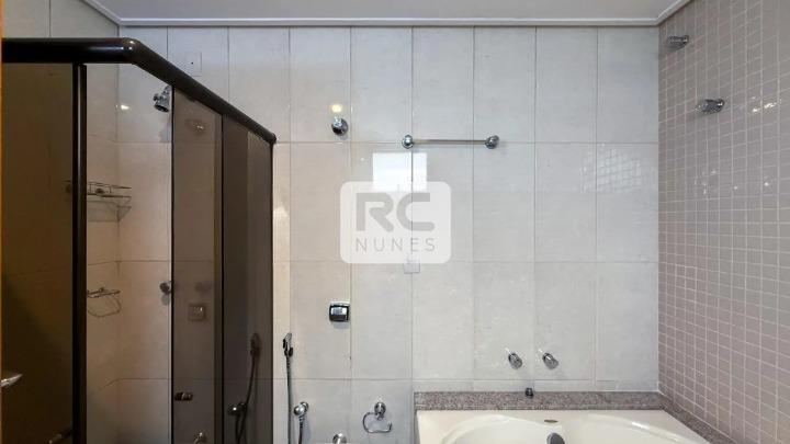 Apartamento à venda no Sion: 