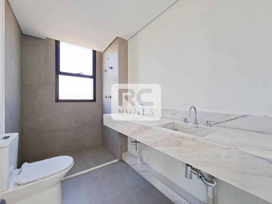 Apartamento à venda no Lourdes: 