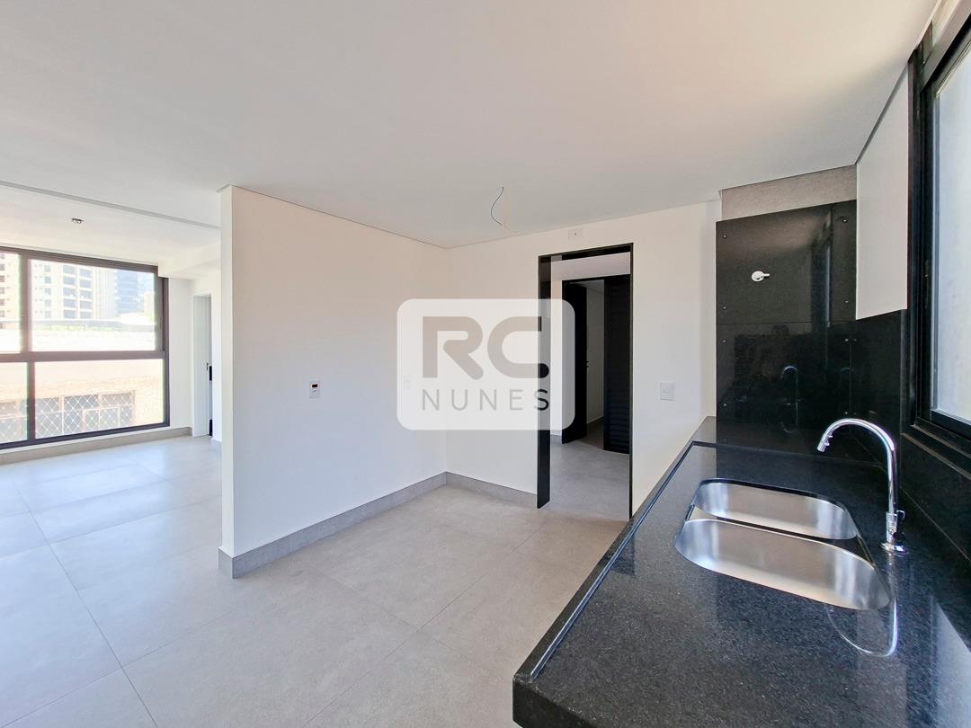 Apartamento à venda no Lourdes: 