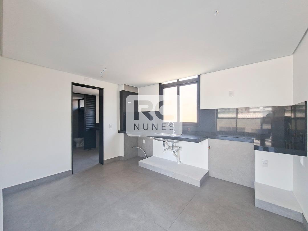 Apartamento à venda no Lourdes: 