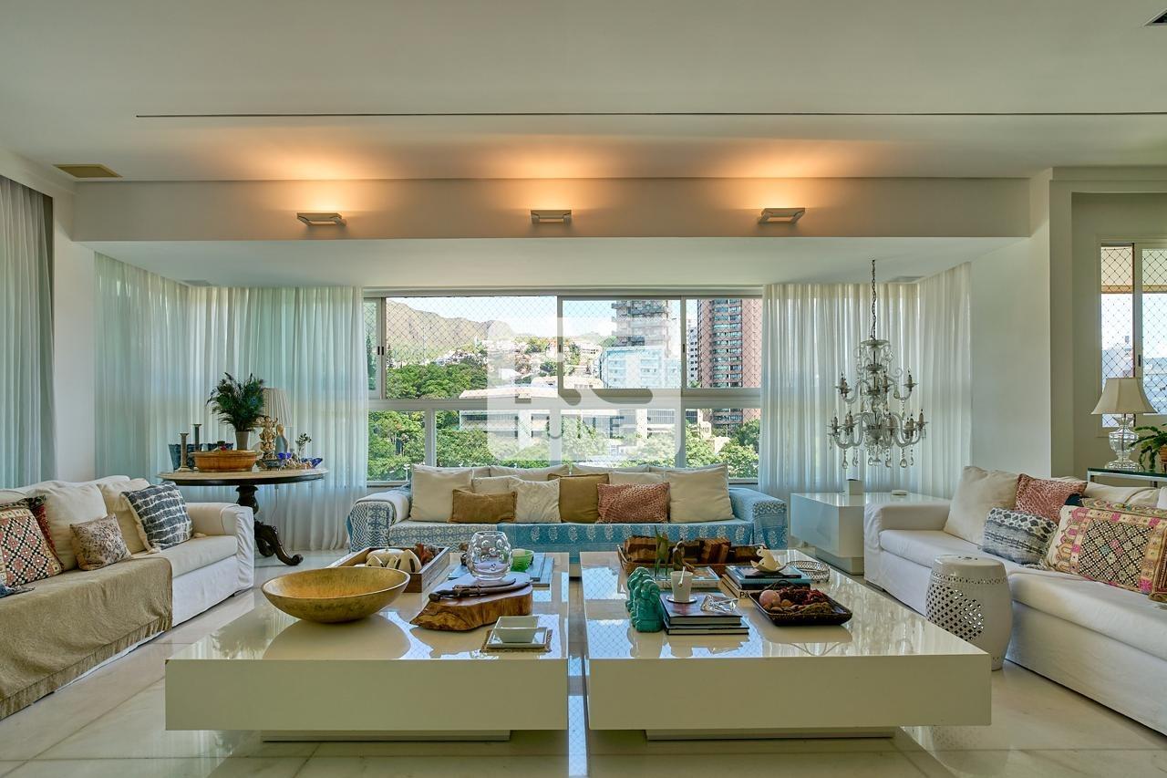 Cobertura à venda no Serra: 