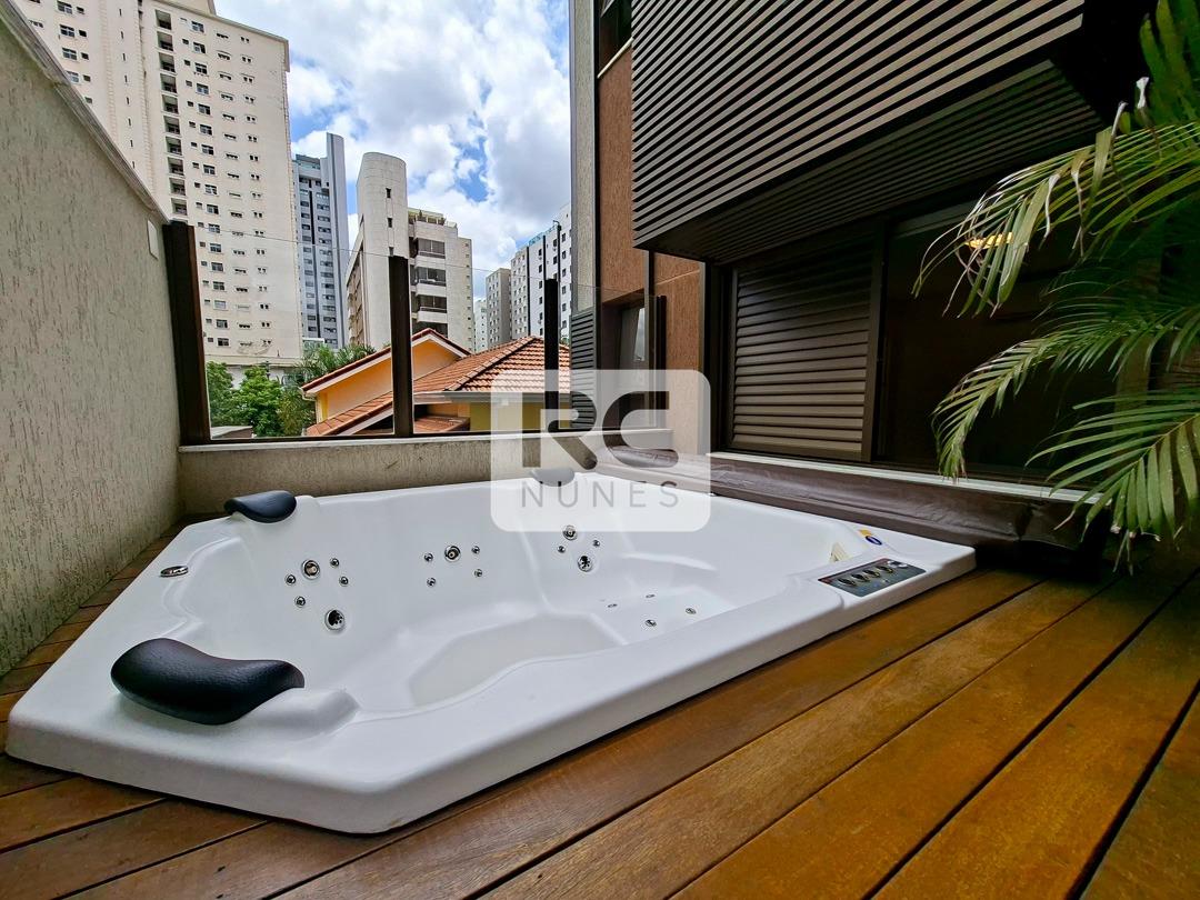 Apartamento à venda no Funcionários: 