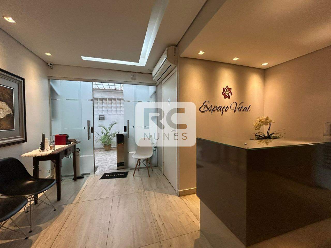 Andar corrido à venda no Santa Efigênia: 