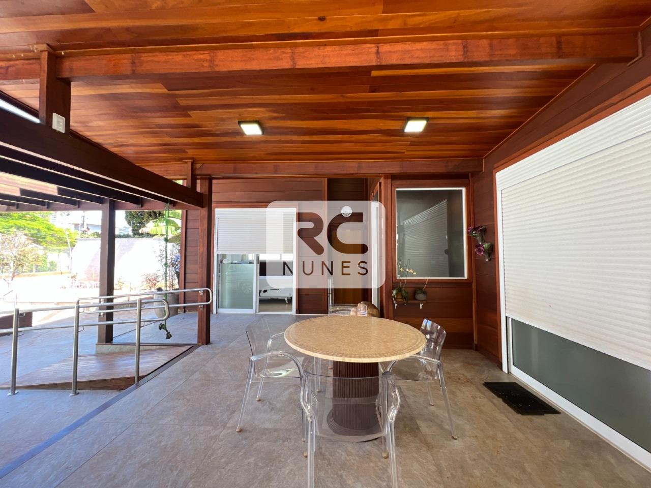 Casa à venda no Belvedere: 