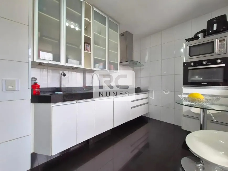 Cobertura à venda no Santa Lúcia: 