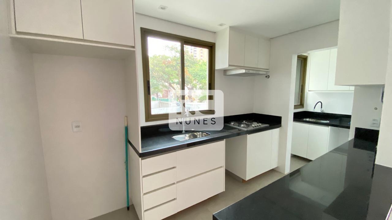 Apartamento à venda no Carmo: 