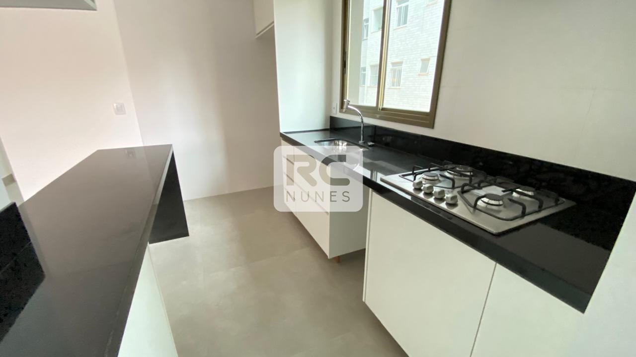 Apartamento à venda no Carmo: 