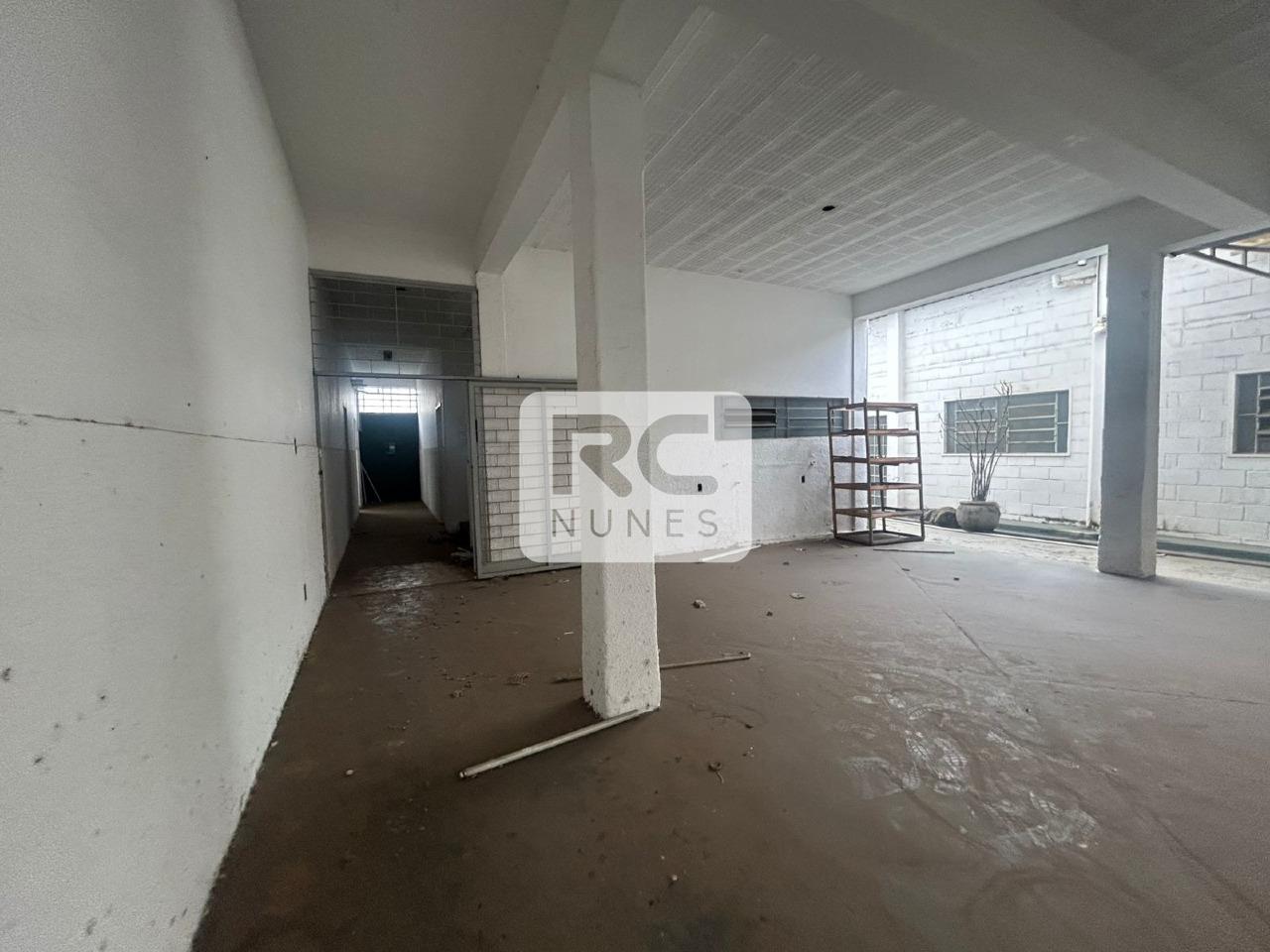 Galpão à venda no Carlos Prates: 