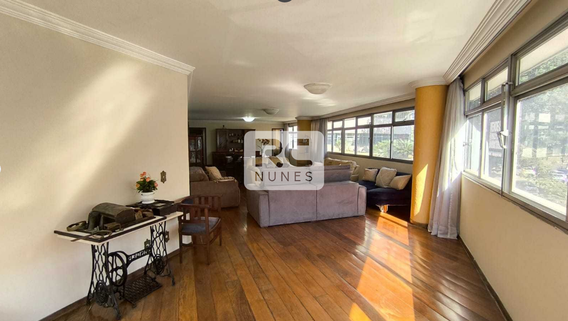 Apartamento à venda no Lourdes: 