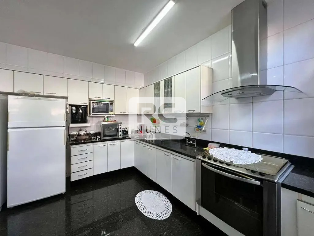 Casa à venda no Belvedere: 