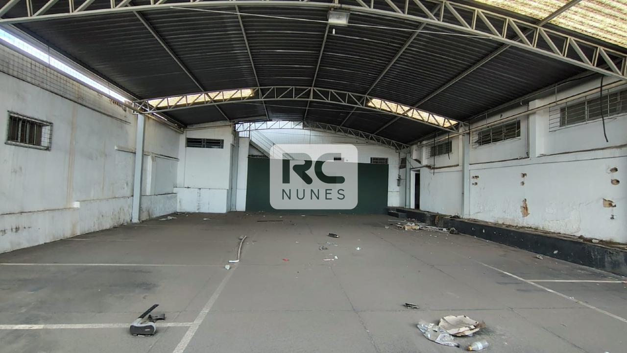 Casa comercial para aluguel no Carlos Prates: 