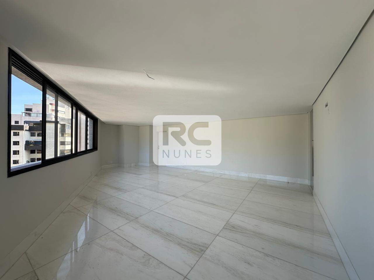 Apartamento à venda no Serra: 