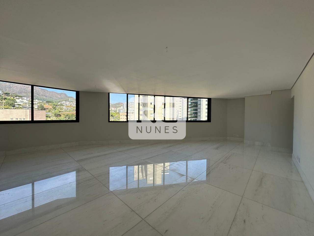 Apartamento à venda no Serra: 