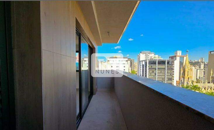 Cobertura à venda no Lourdes: 