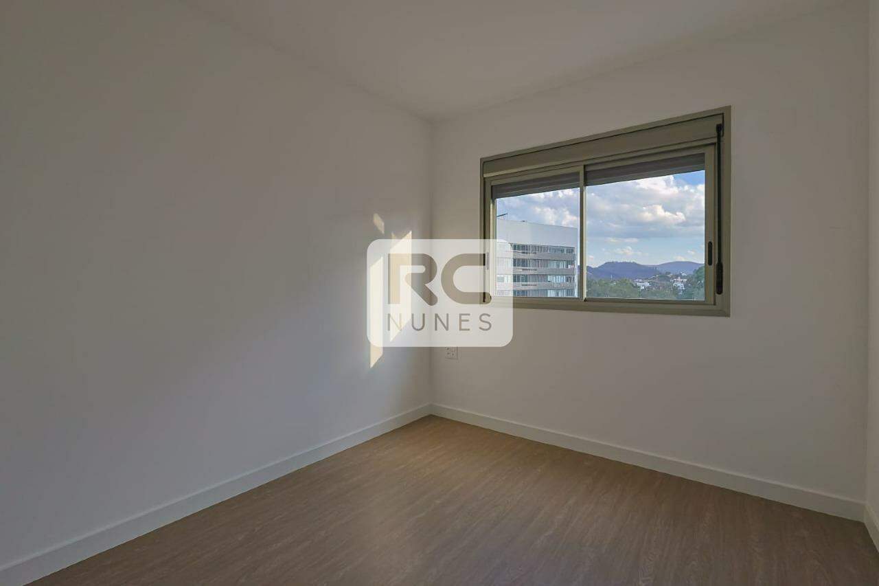 Apartamento à venda no Vale do Sereno: 