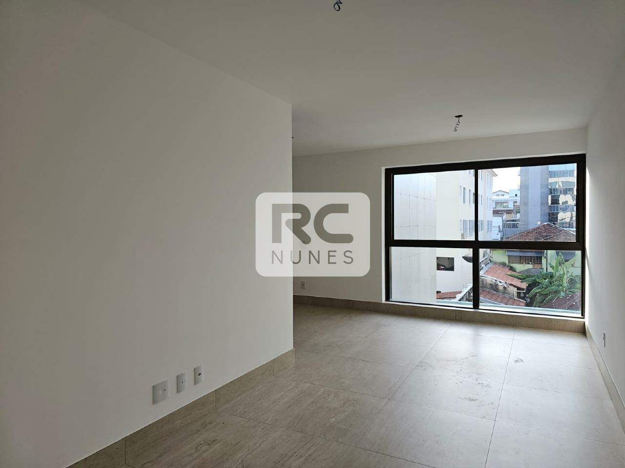 Apartamento à venda no Prado: 